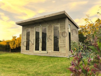 Contemporary Royal summer house 12mm cladding